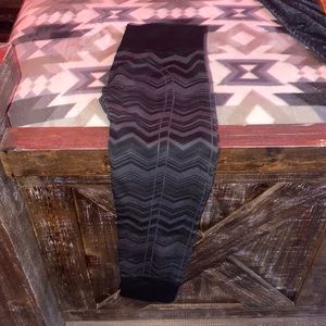 Lululemon leggings, size 2